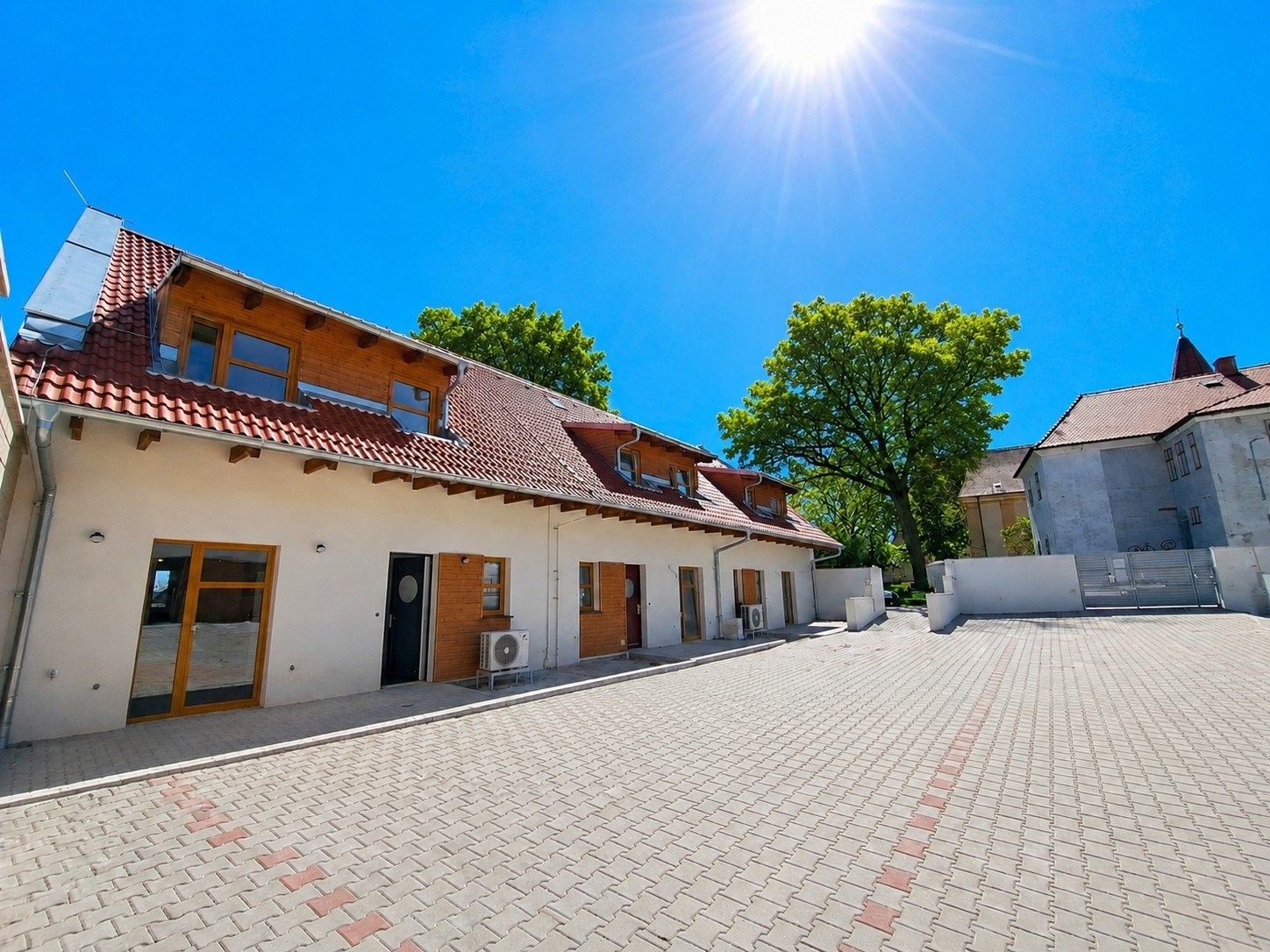 Prodej bytu 4+kk 110 m² - foto 1
