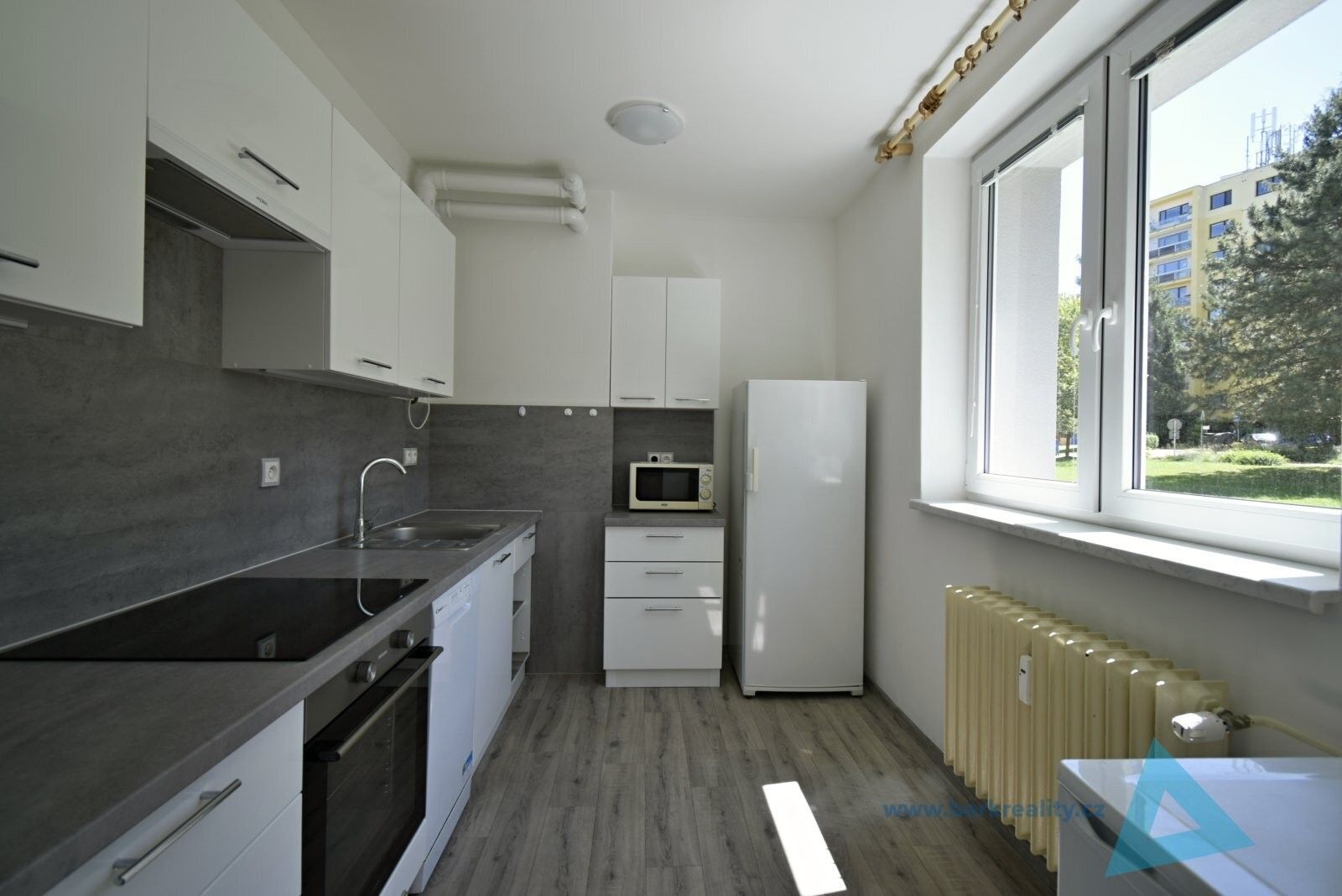 Pronájem bytu 2+1 53 m² - foto 1