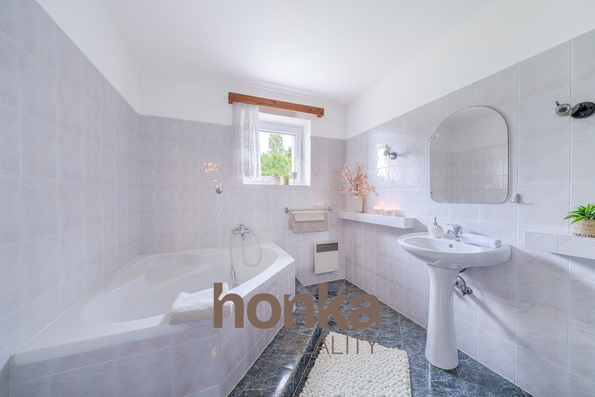 Prodej domu 189 m² - foto 4
