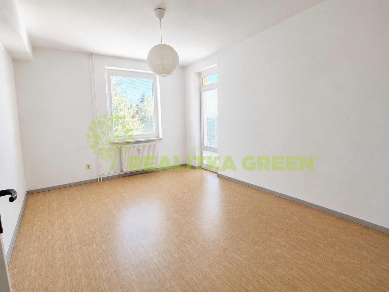 Pronájem bytu 3+1 93 m² - foto 5