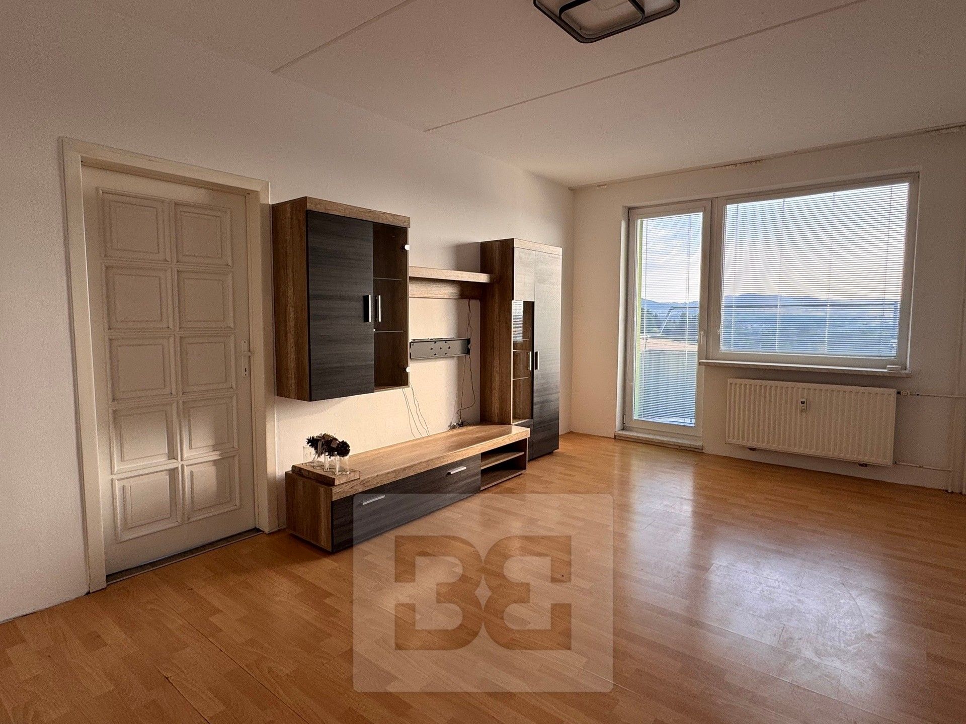 Pronájem bytu 3+1 72 m² - foto 2