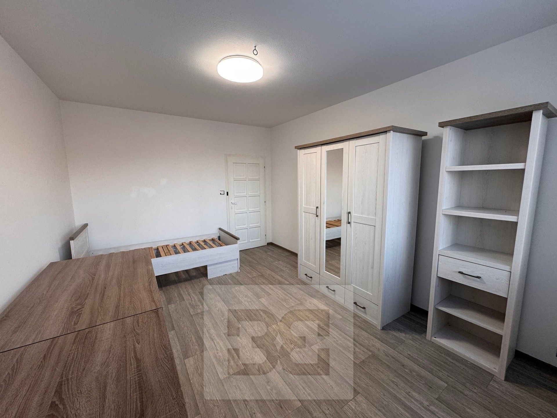 Pronájem bytu 3+1 72 m² - foto 7