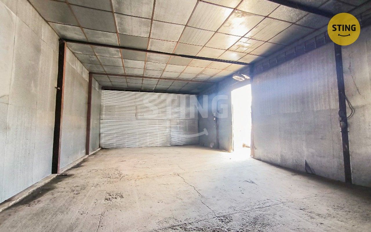 Pronájem komerčního prostoru 128 m² - foto 1