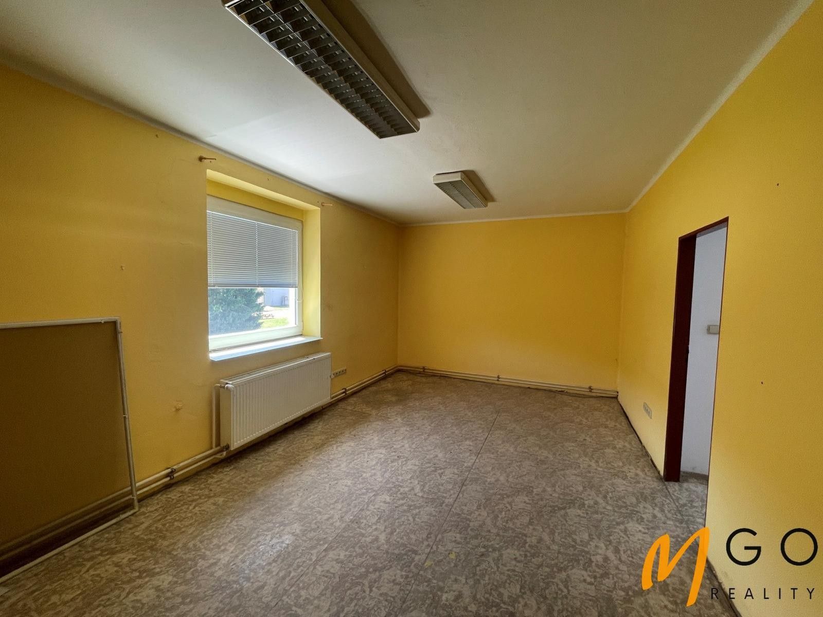 Prodej komerčního prostoru 2550 m² - foto 7