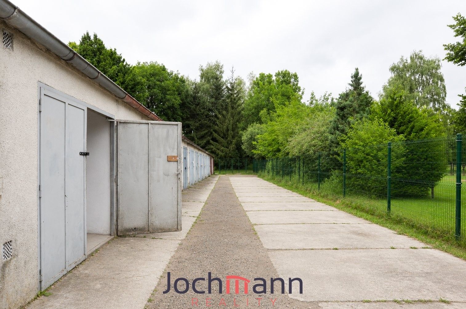 Prodej nemovitosti 17 m² - foto 1