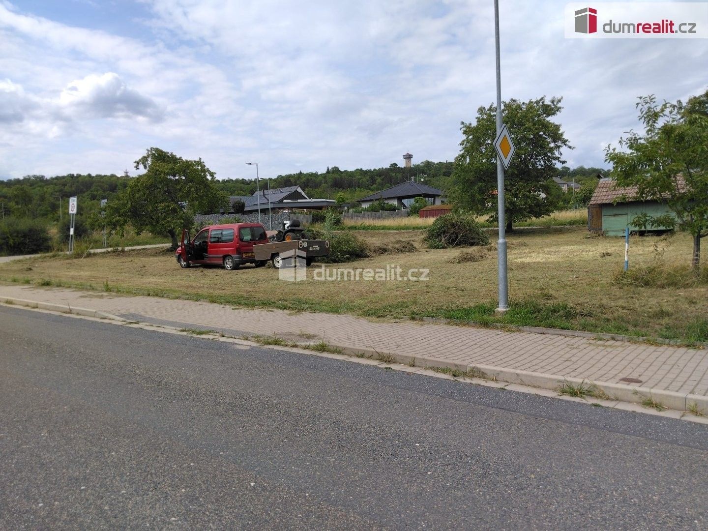 Prodej pozemku 990 m² - foto 5