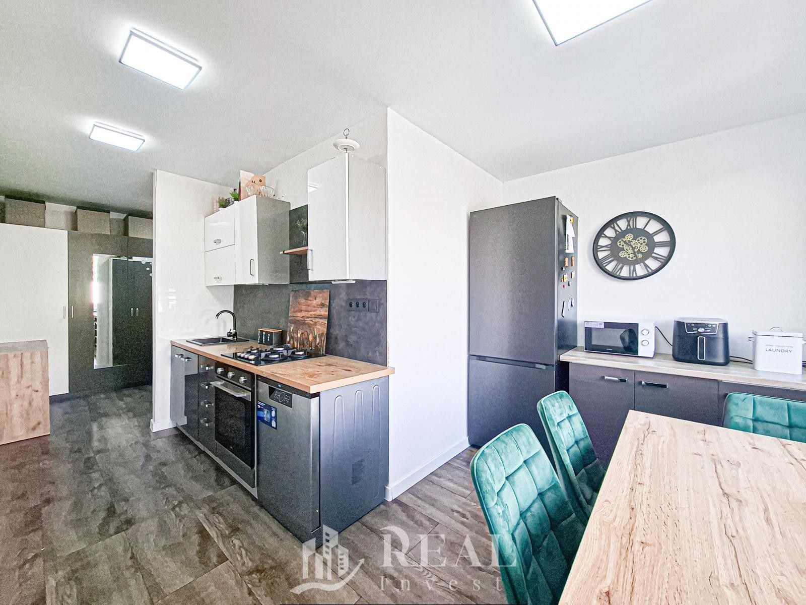 Prodej bytu 3+1 60 m² - foto 1