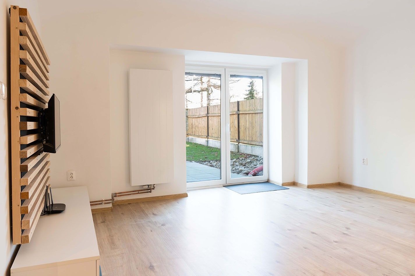 Pronájem bytu 2+1 65 m² - foto 2