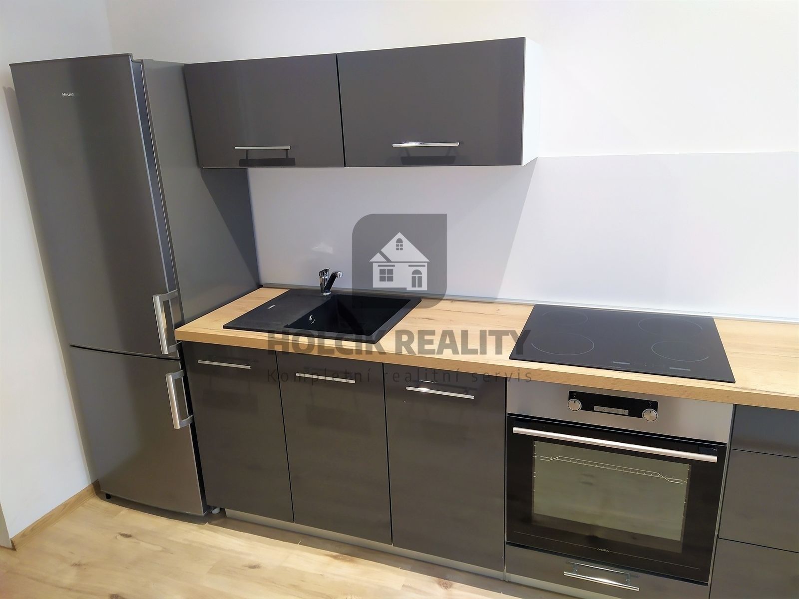Pronájem bytu 2+1 65 m² - foto 4