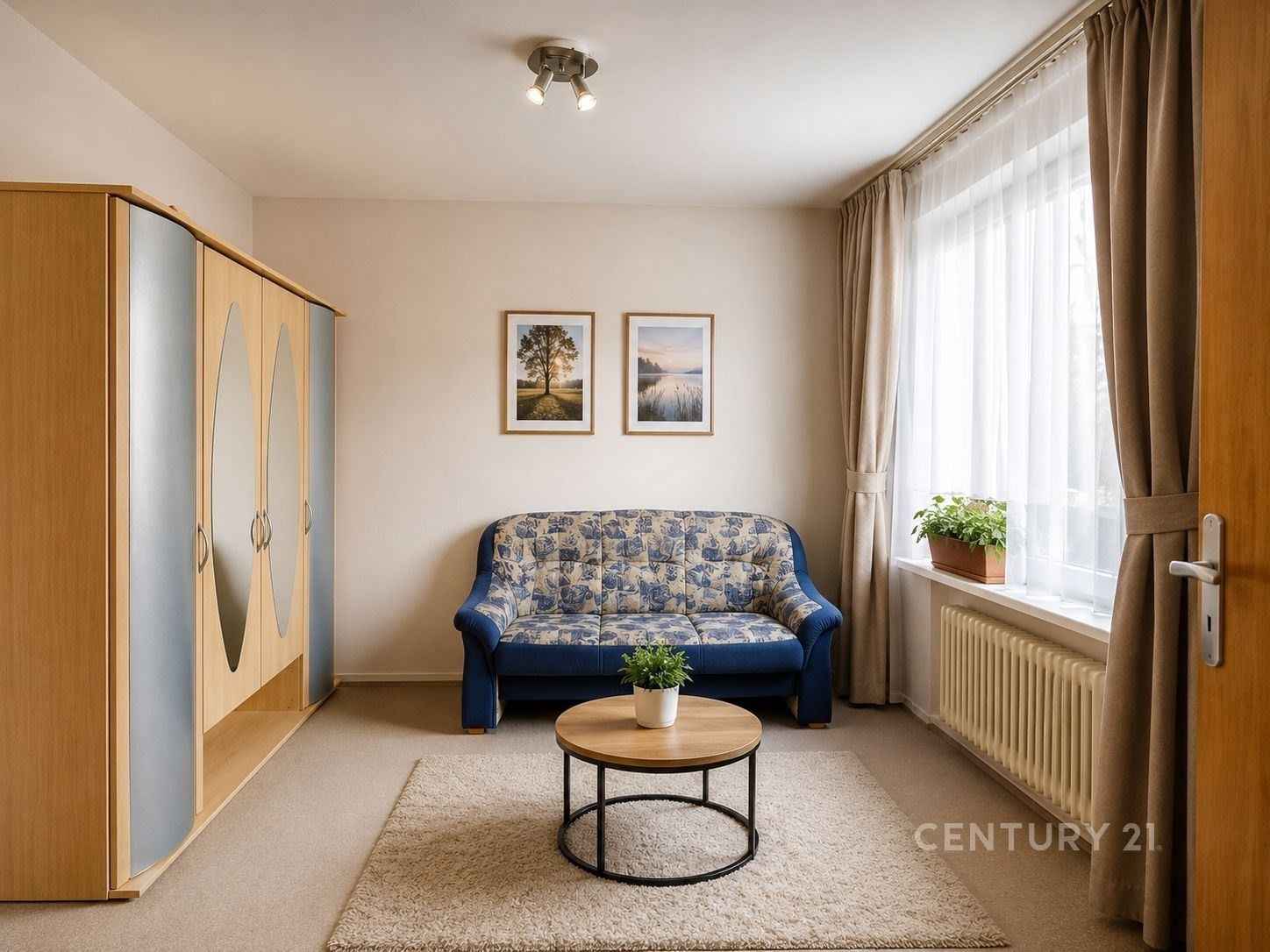 Pronájem bytu 3+1 86 m² - foto 1