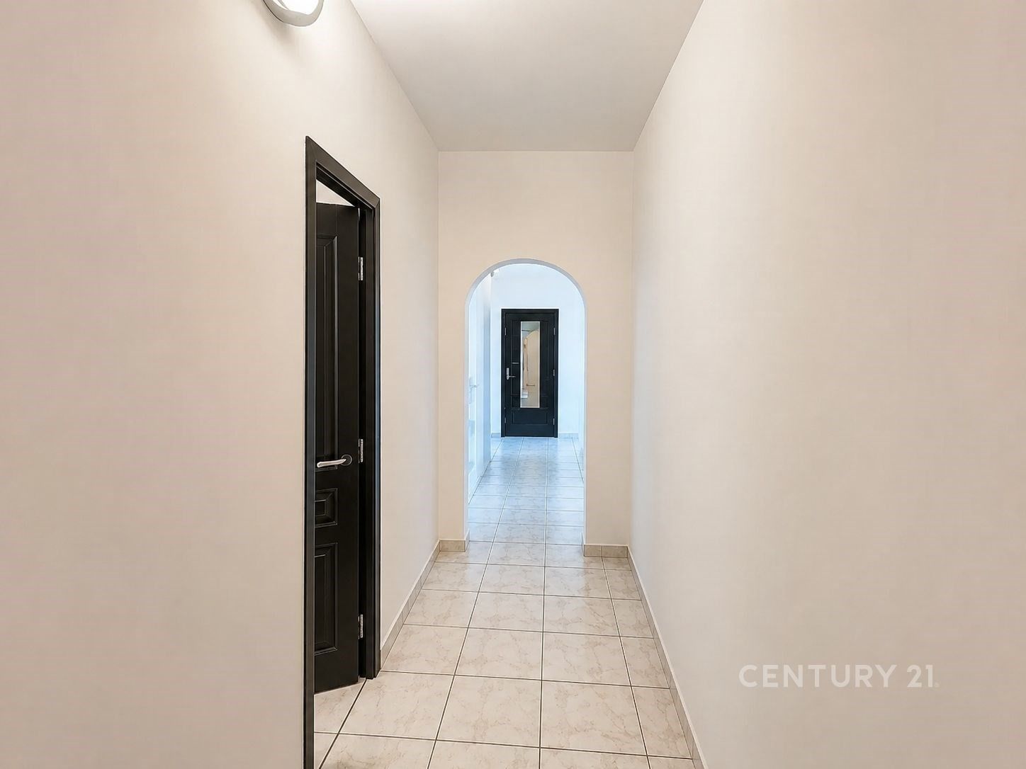 Pronájem bytu 3+1 86 m² - foto 4