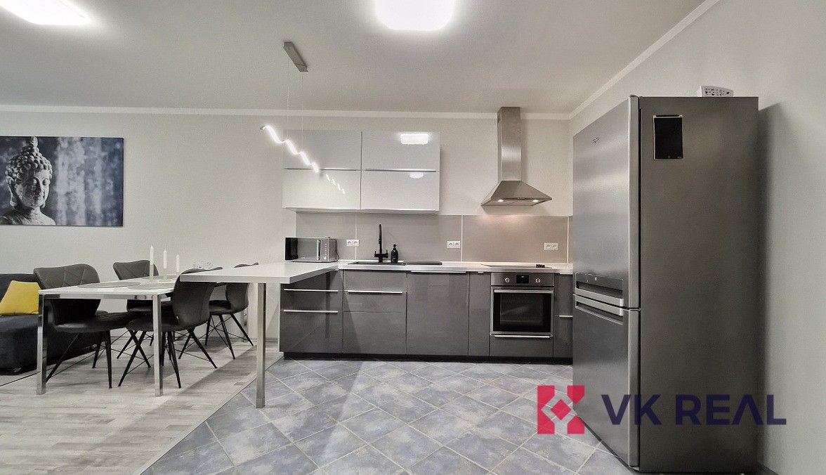 Pronájem bytu 2+kk 70 m² - foto 6