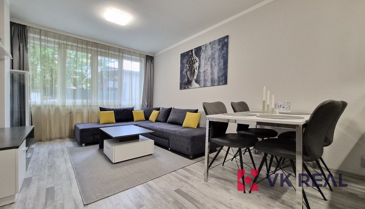 Pronájem bytu 2+kk 70 m² - foto 3