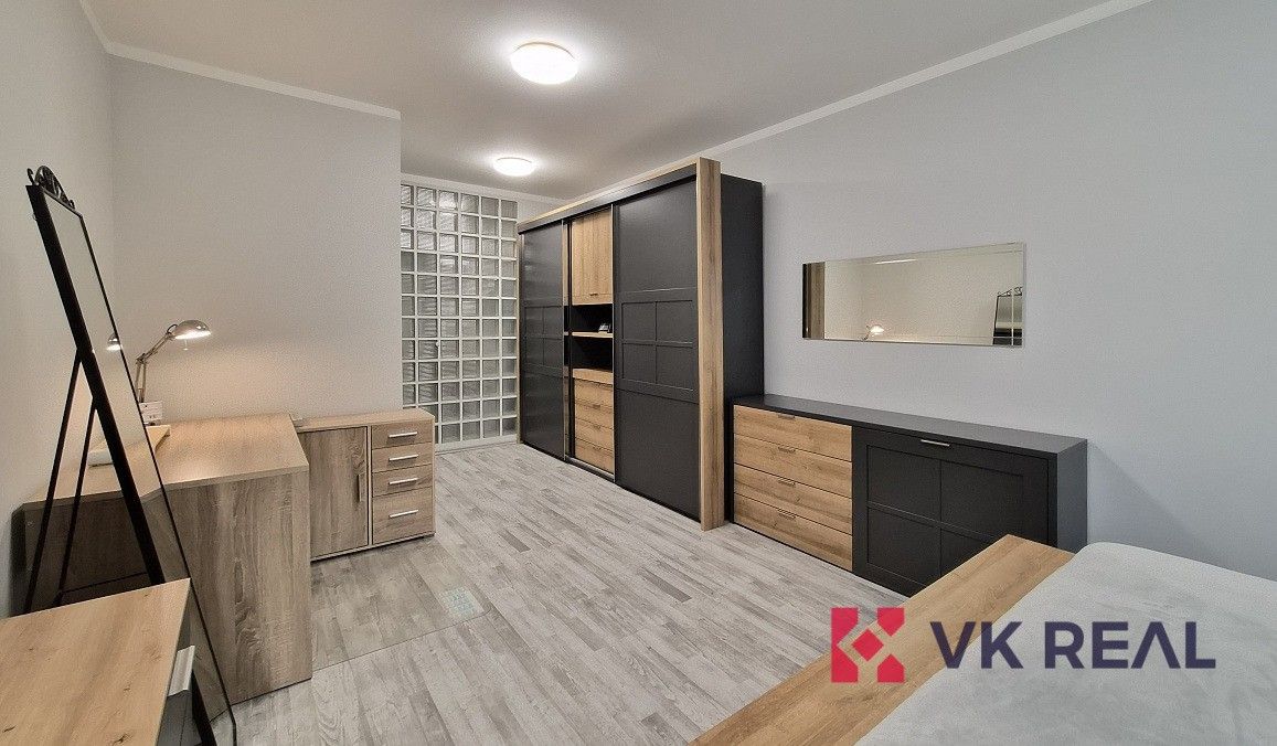 Pronájem bytu 2+kk 70 m² - foto 16