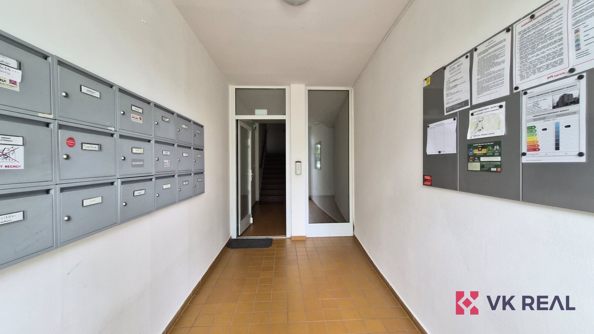 Pronájem bytu 2+kk 70 m² - foto 24