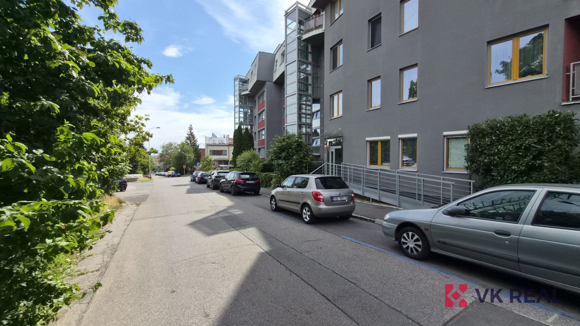Pronájem bytu 2+kk 70 m² - foto 26