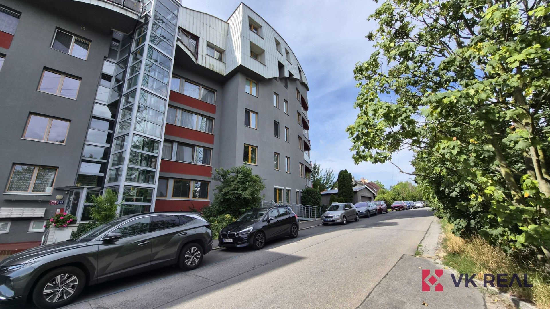 Pronájem bytu 2+kk 70 m² - foto 27