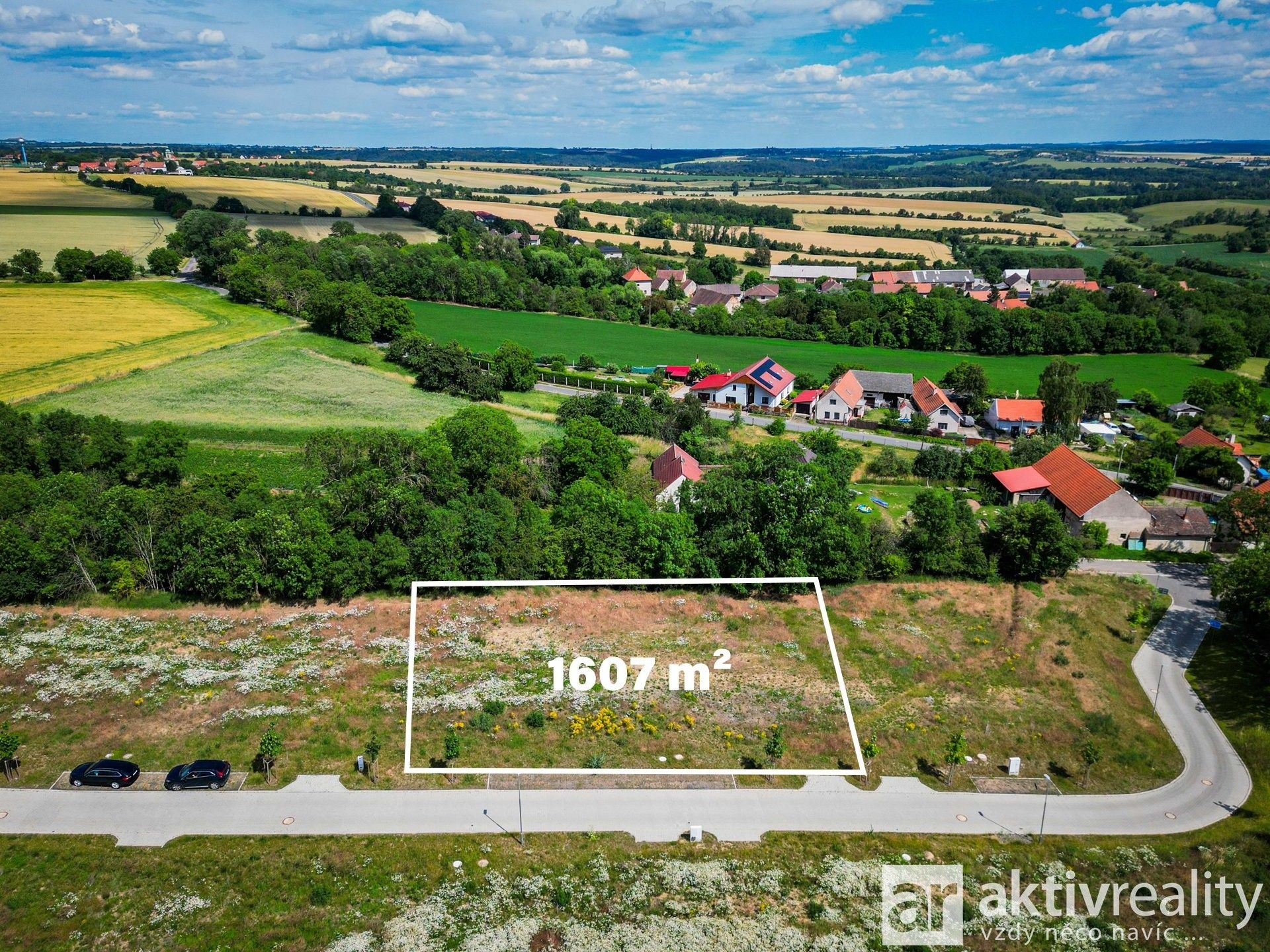 Prodej pozemku 1607 m² - foto 1