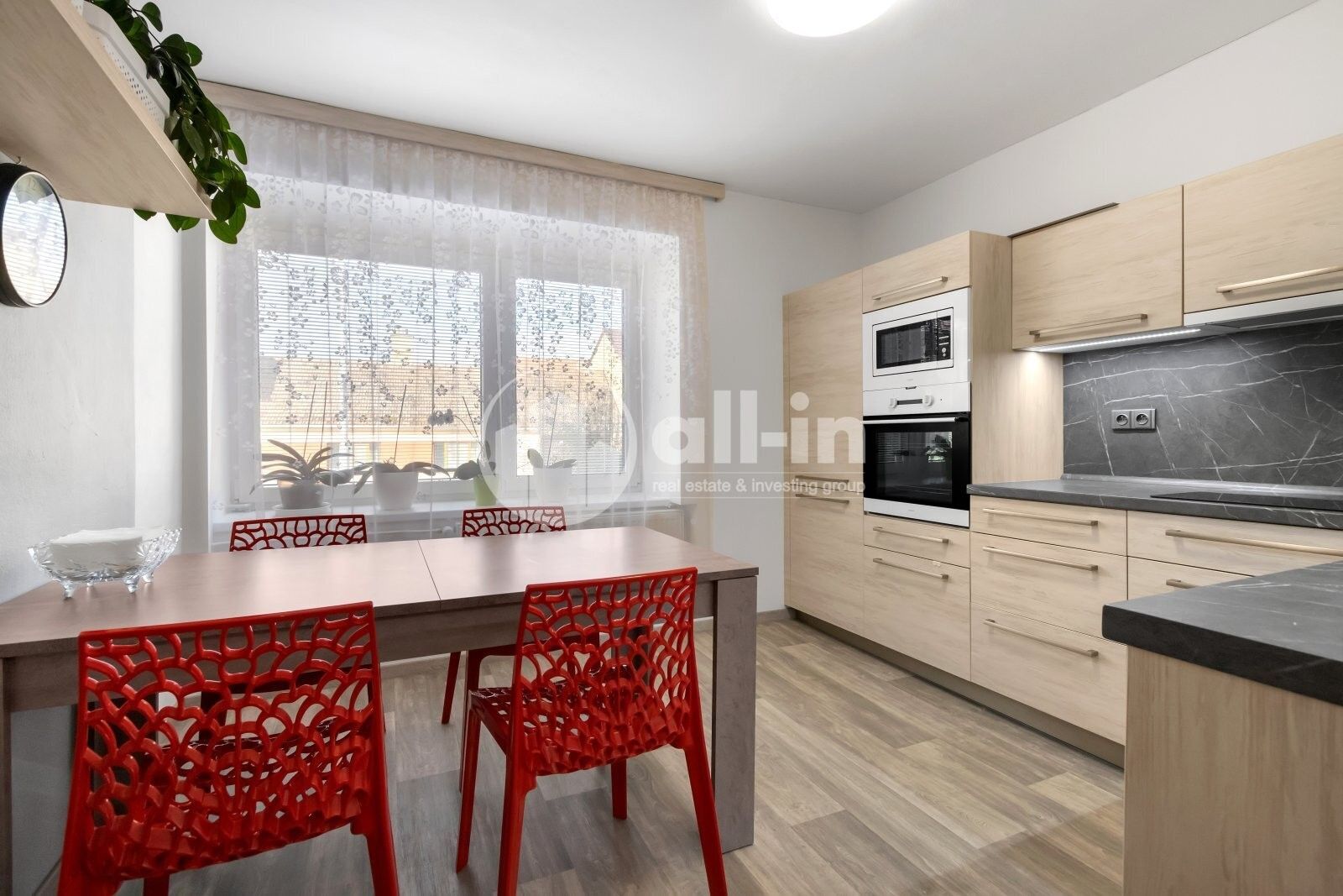 Prodej domu 191 m² - foto 2