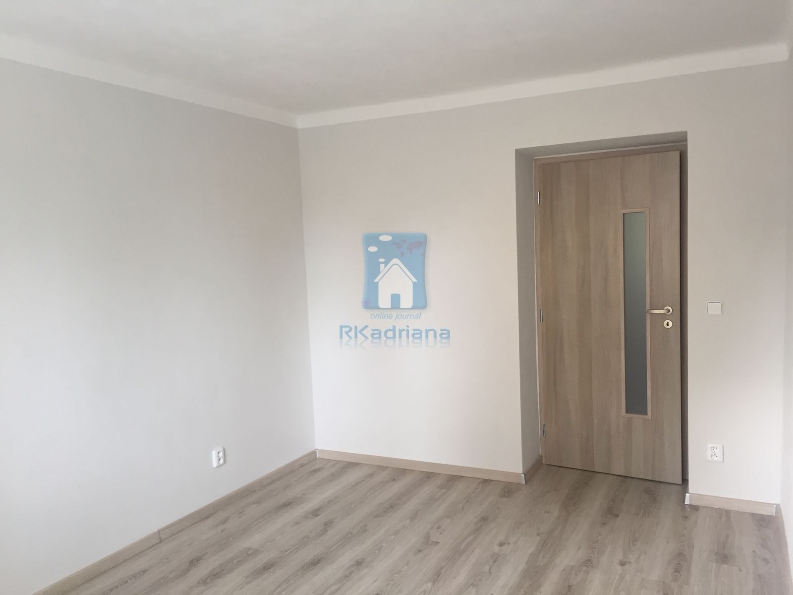 Pronájem bytu 2+1 66 m² - foto 10