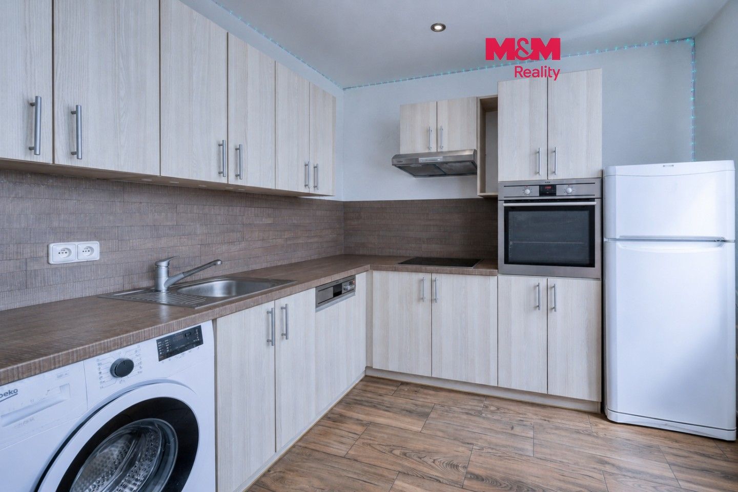 Pronájem bytu 2+1 52 m² - foto 1