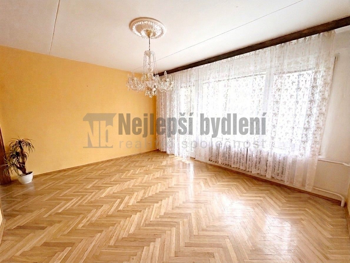 Pronájem bytu 2+kk 44 m² - foto 1