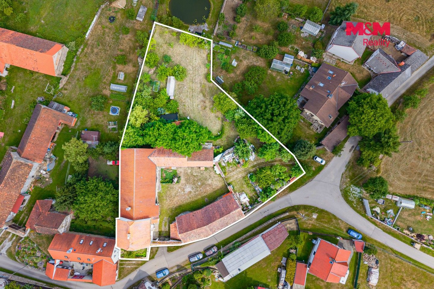 Prodej nemovitosti 177 m² - foto 2