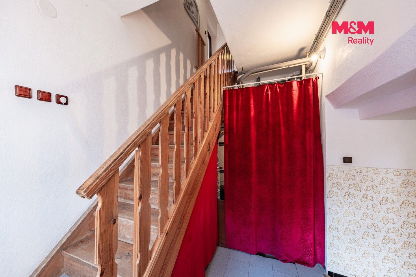 Prodej nemovitosti 177 m² - foto 11