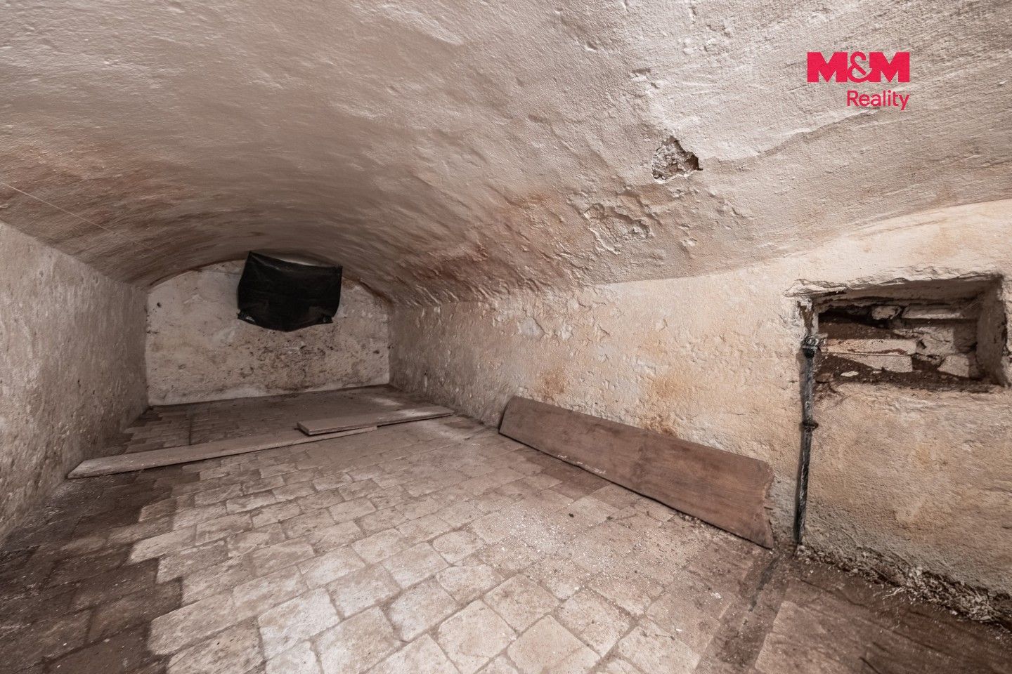 Prodej nemovitosti 177 m² - foto 19