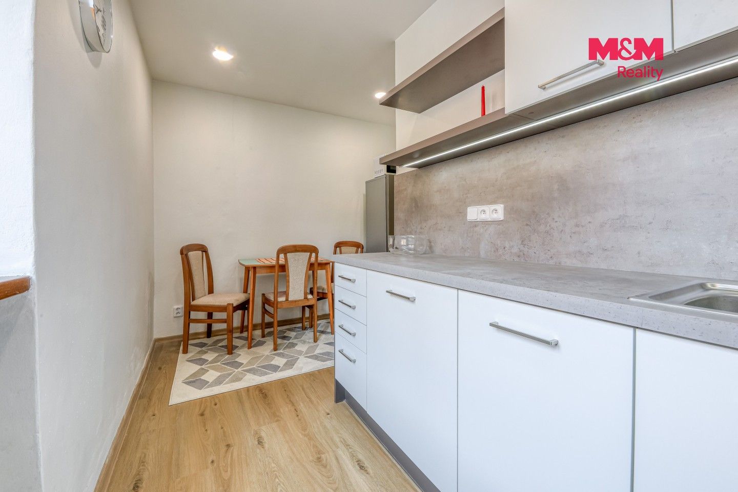 Pronájem bytu 2+1 56 m² - foto 5