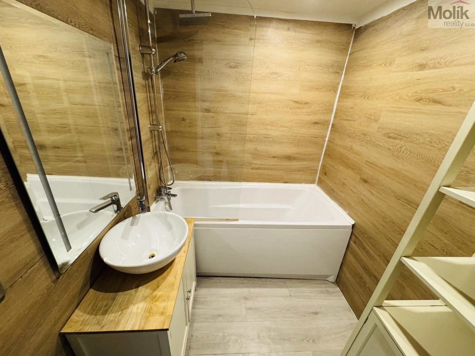 Prodej bytu 4+1 88 m² - foto 4
