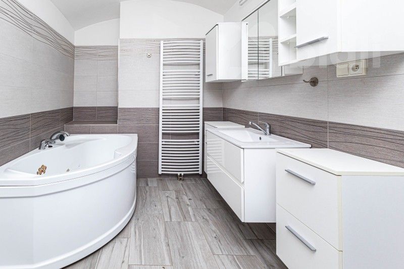Prodej domu 190 m² - foto 3
