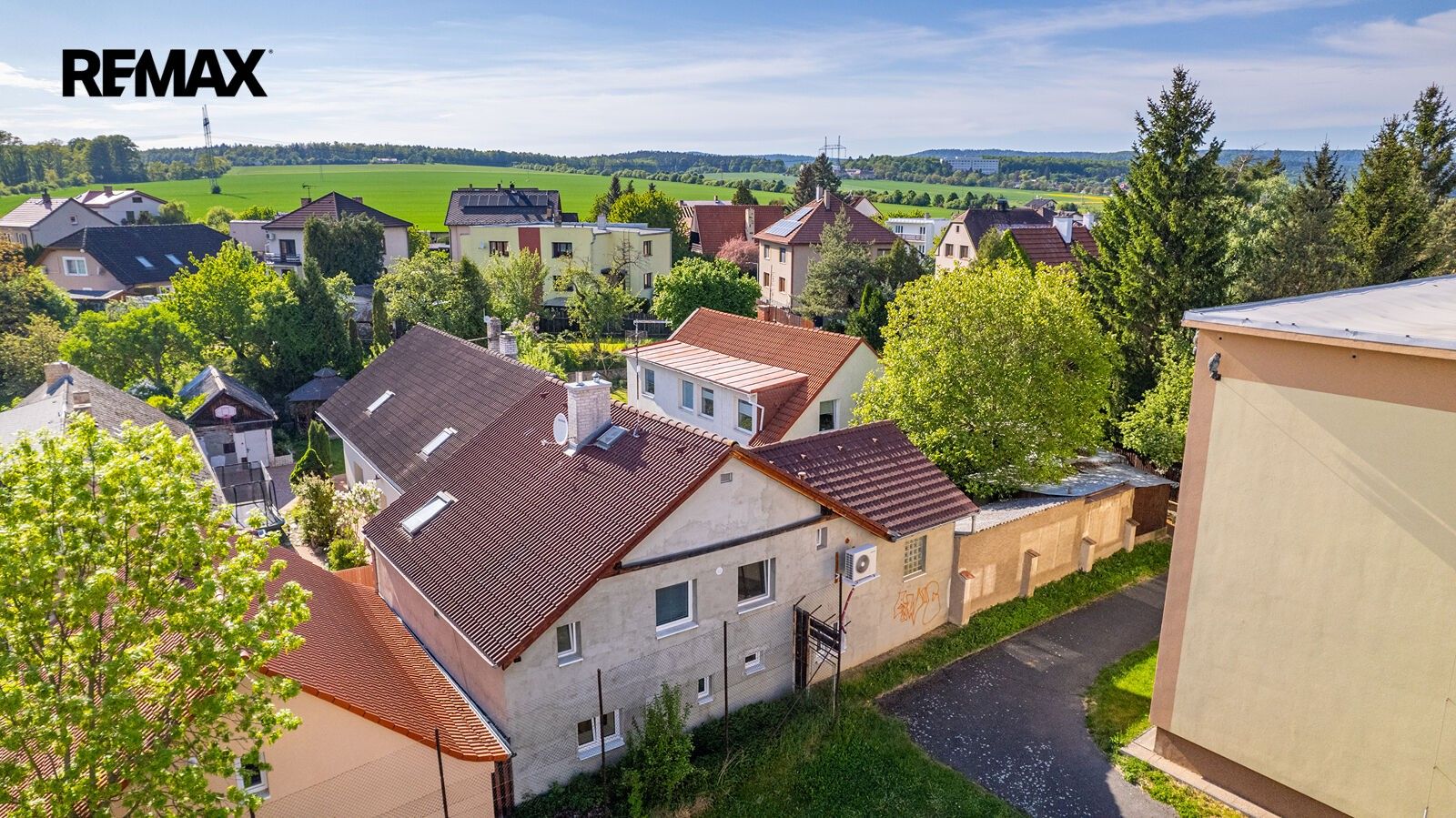 Pronájem bytu 3+kk 63 m² - foto 2