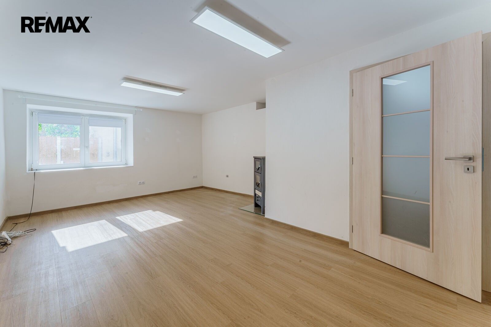 Pronájem bytu 3+kk 63 m² - foto 14