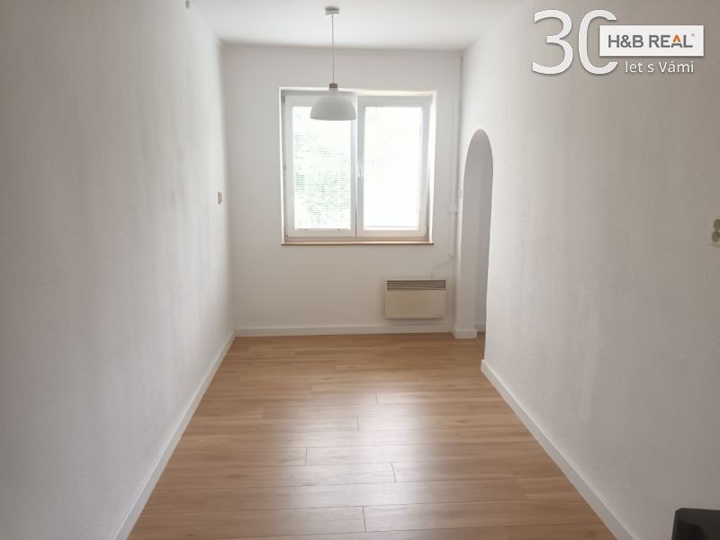 Prodej bytu 3+1 70 m² - foto 3