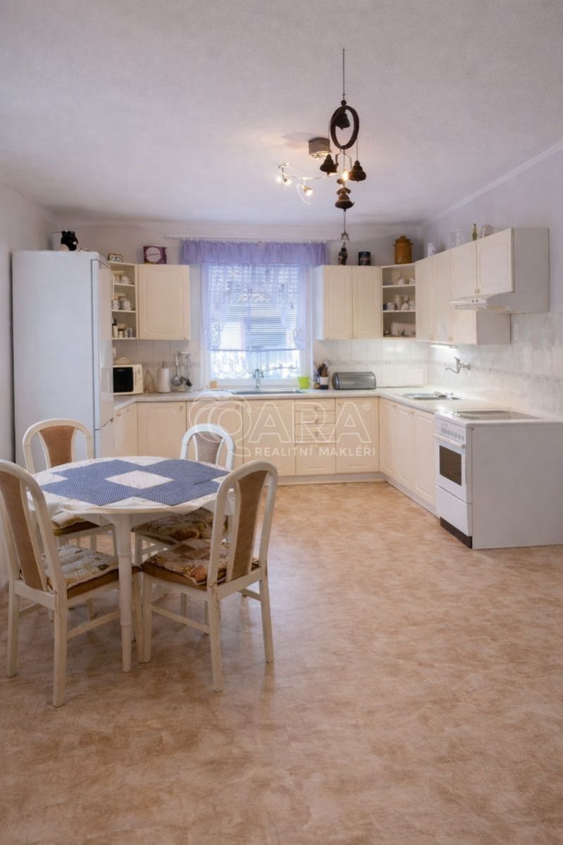 Prodej domu 220 m² - foto 8