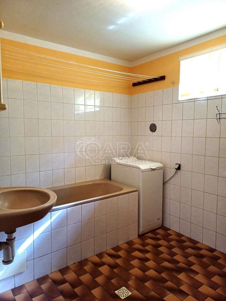Prodej domu 220 m² - foto 23