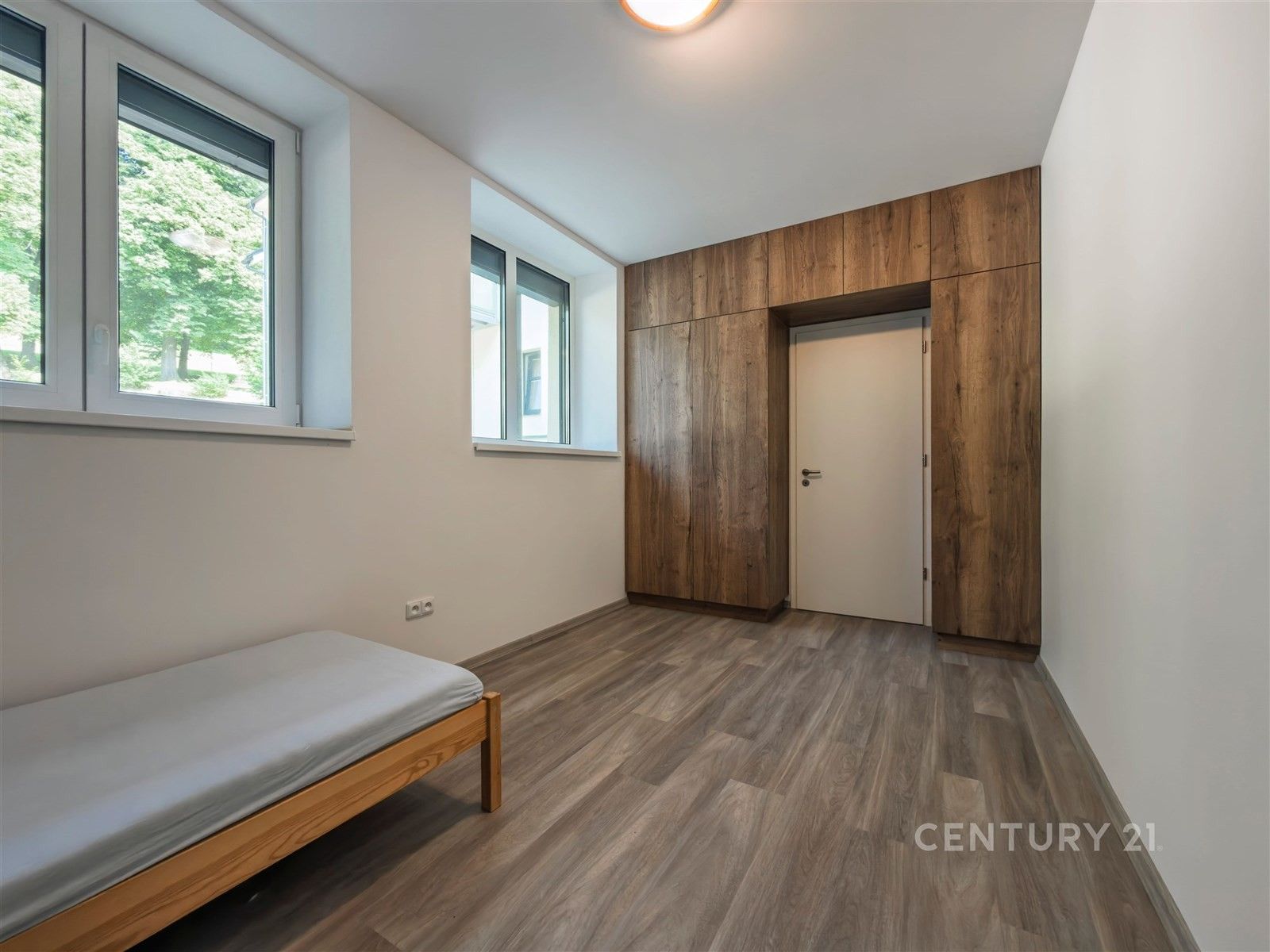 Pronájem bytu 2+kk 60 m² - foto 15