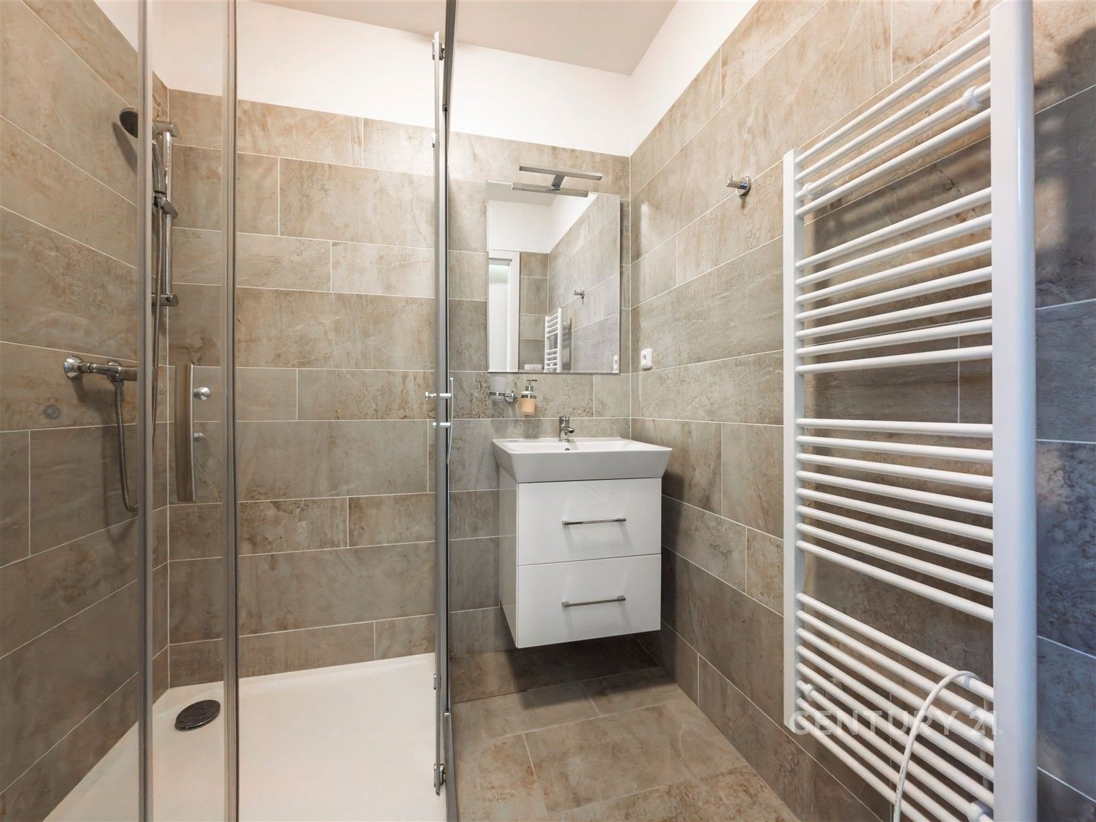 Pronájem bytu 2+kk 60 m² - foto 16
