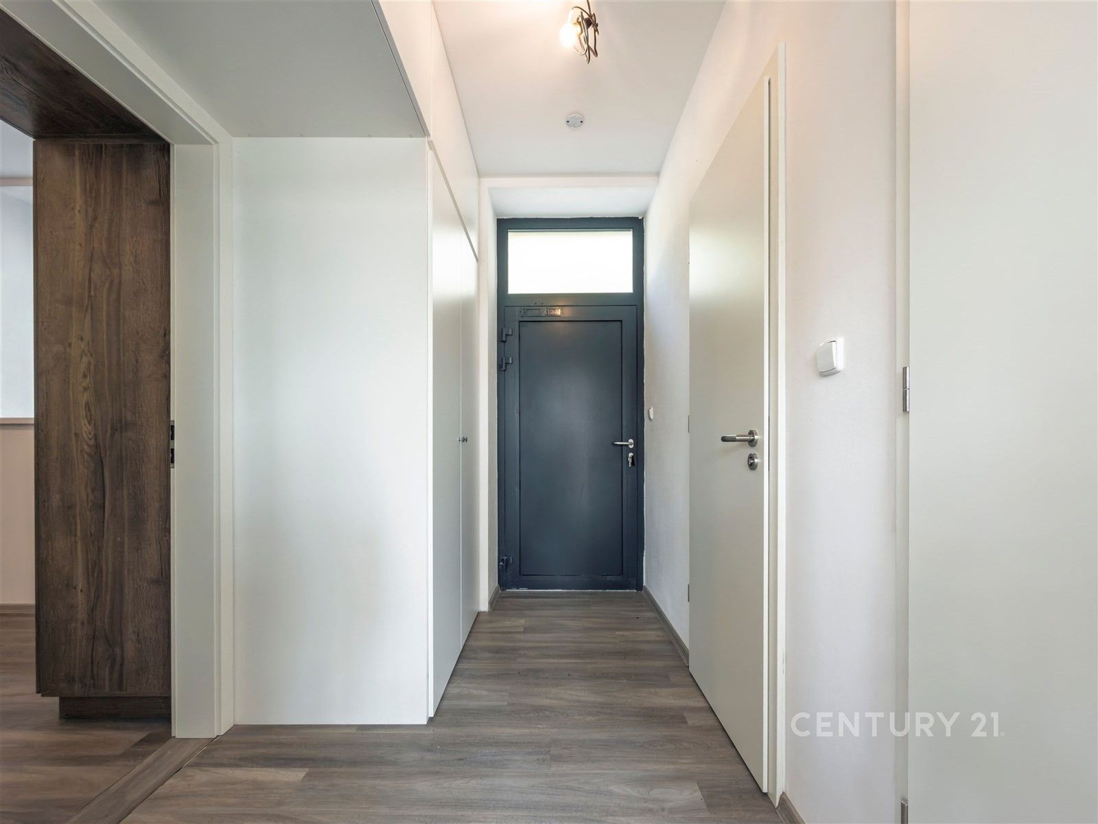 Pronájem bytu 2+kk 60 m² - foto 19