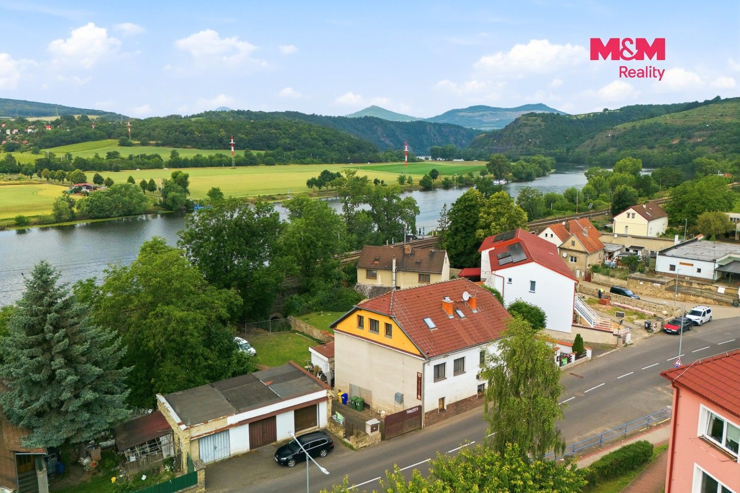 Prodej komerčního prostoru 438 m² - foto 10
