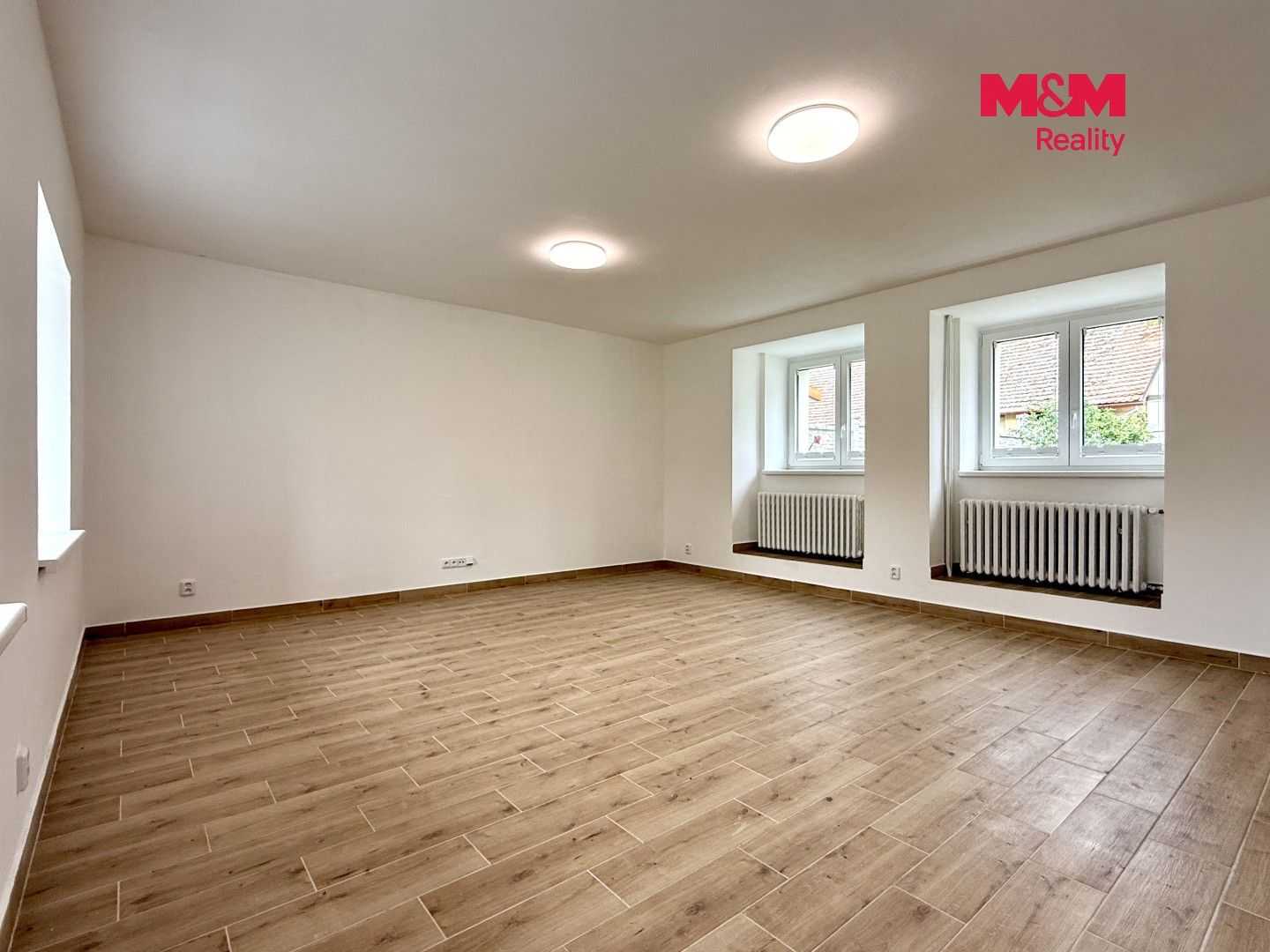 Pronájem bytu 2+1 87 m² - foto 4