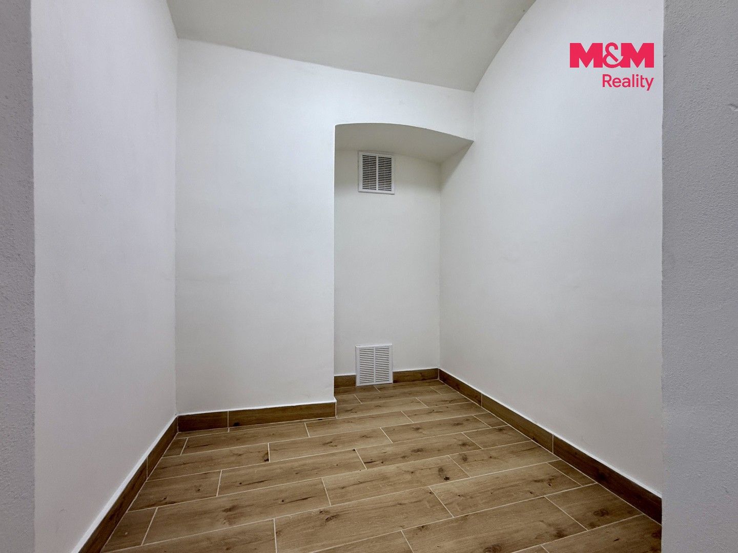 Pronájem bytu 2+1 87 m² - foto 13