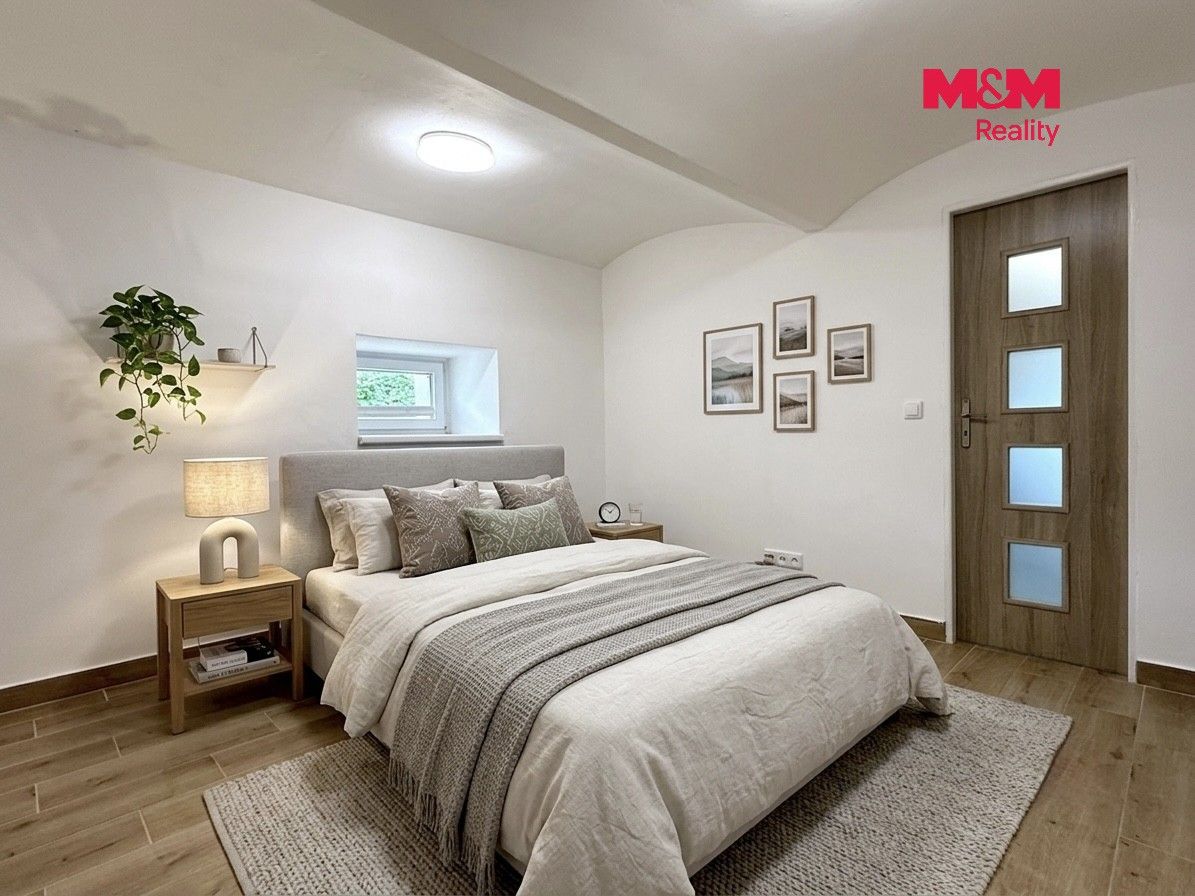 Pronájem bytu 2+1 87 m² - foto 20