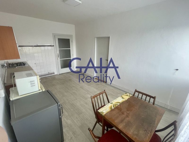 Prodej bytu 1+1 61 m² - foto 5