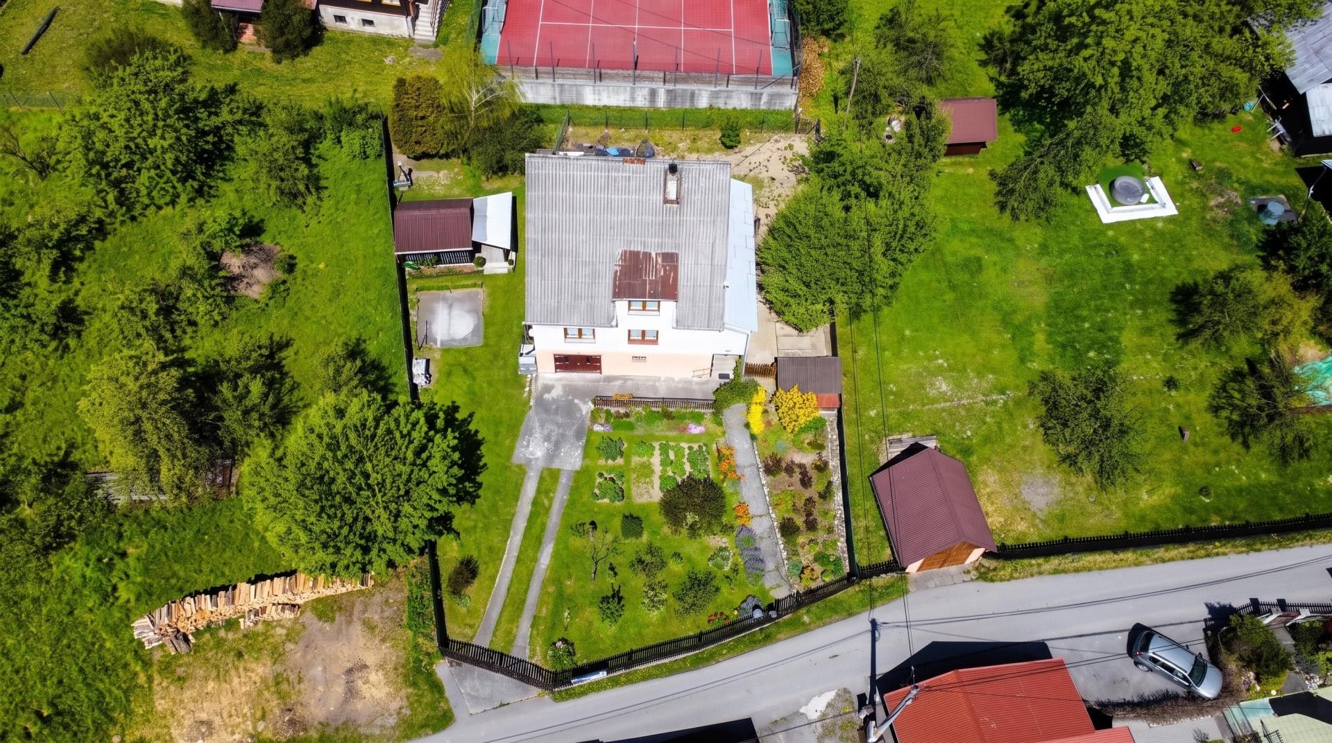 Prodej domu 280 m² - foto 5