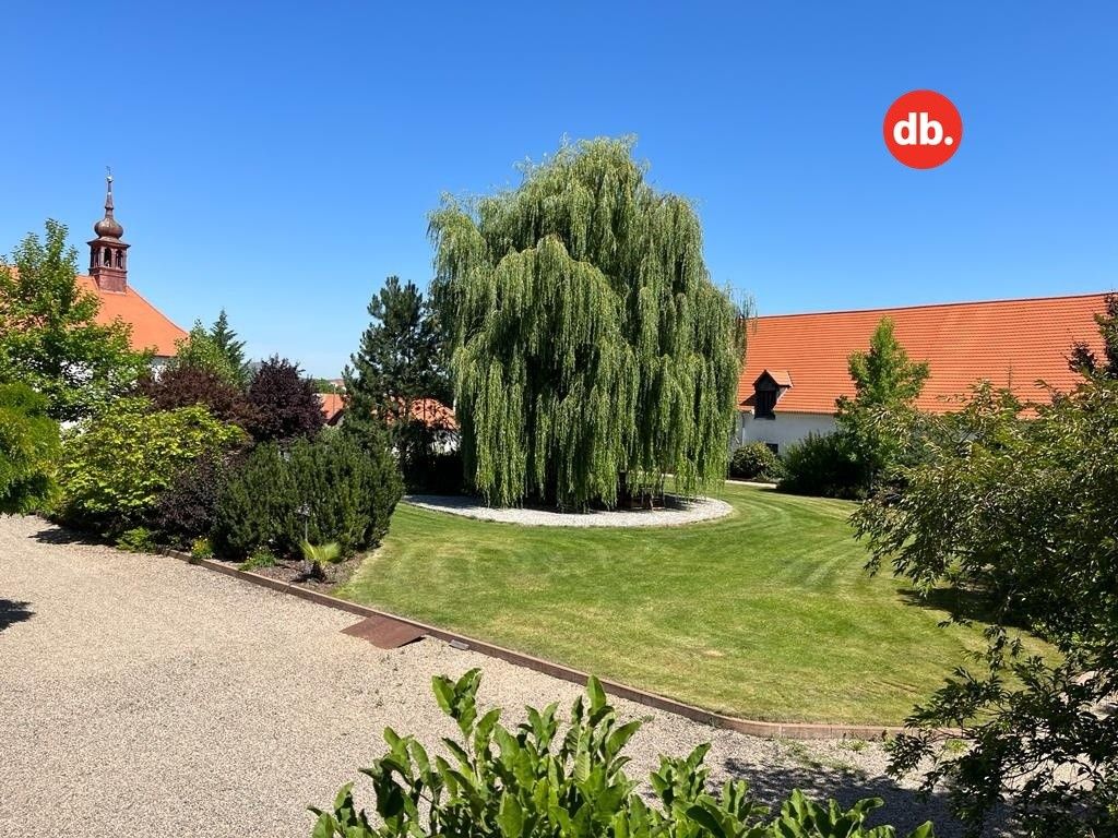 Pronájem bytu 2+1 75 m² - foto 2