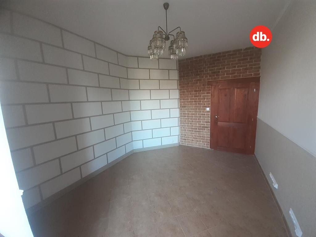 Pronájem bytu 2+1 75 m² - foto 11