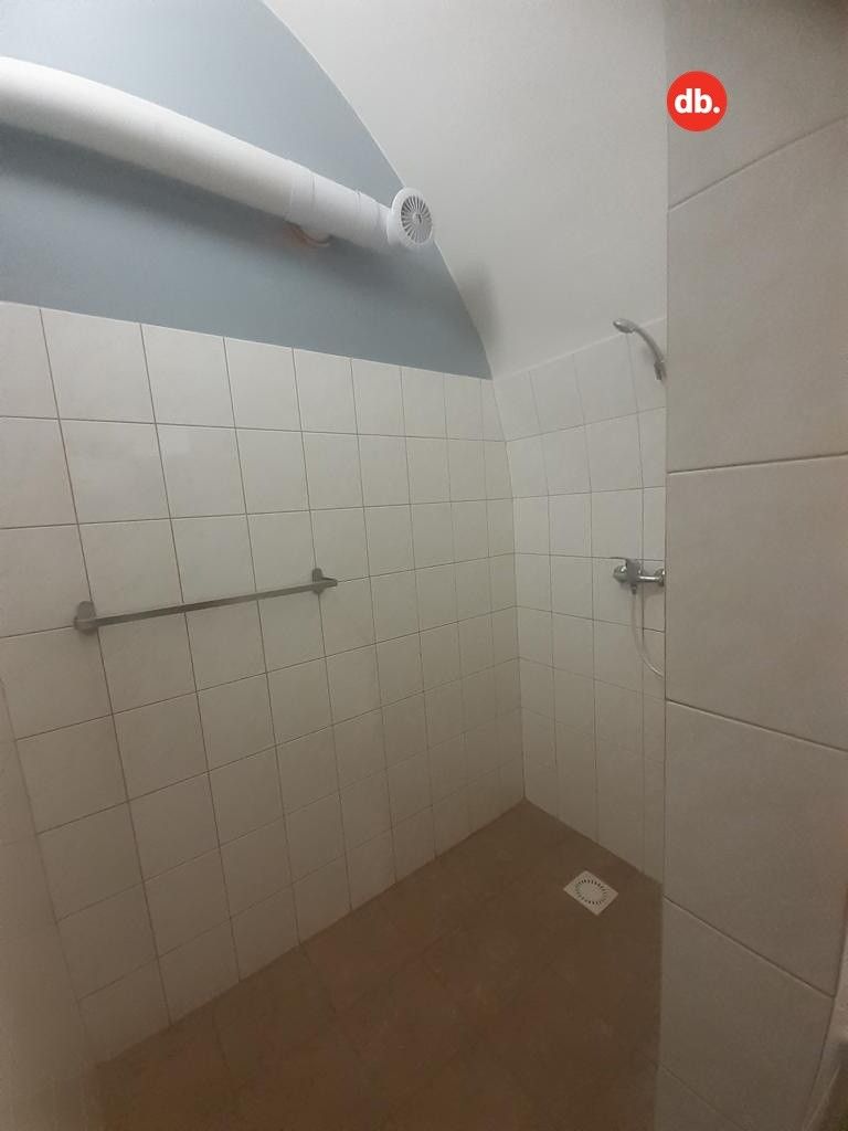 Pronájem bytu 2+1 75 m² - foto 15