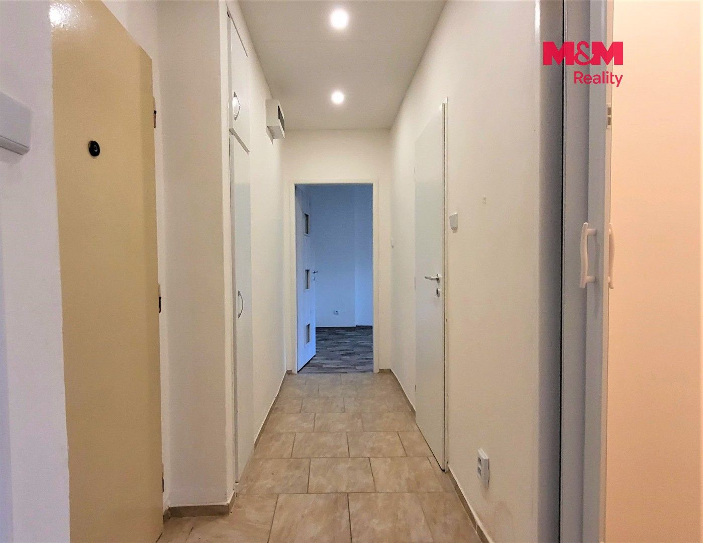 Pronájem bytu 2+1 56 m² - foto 6